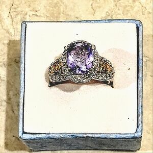 VINTAGE TANZANITE & DIAMOND CHIPS SILVER RING WITH 14K GOLD ACCENTS STAMPED. 925